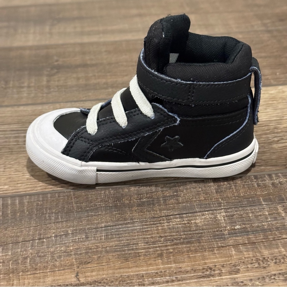 Converse All Star Chuck Taylors Leather High Top Black Shoes Toddler 7 - Picture 5 of 11
